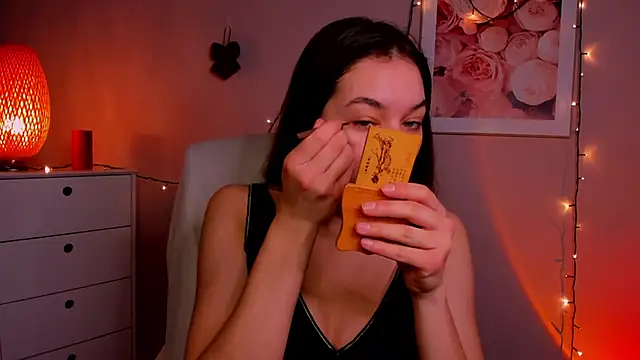 Snapshot of Meagn_Extasy chatting on 02/14/25, 07:38 Meagn Extasy online show from 02/14/25, 07:38