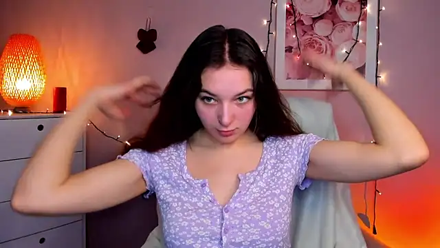 Snapshot of Meagn_Extasy chatting on 02/25/25, 02:44 Meagn Extasy online show from 02/25/25, 02:44