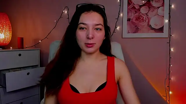 Snapshot of Meagn_Extasy chatting on 03/10/25, 07:32 Meagn Extasy online show from 03/10/25, 07:32