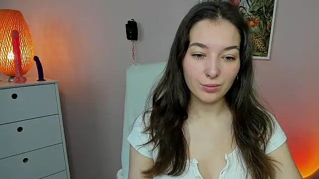 Snapshot of Meagn_Extasy chatting on 09/24/25, 07:23 Meagn Extasy online show from 09/24/25, 07:23