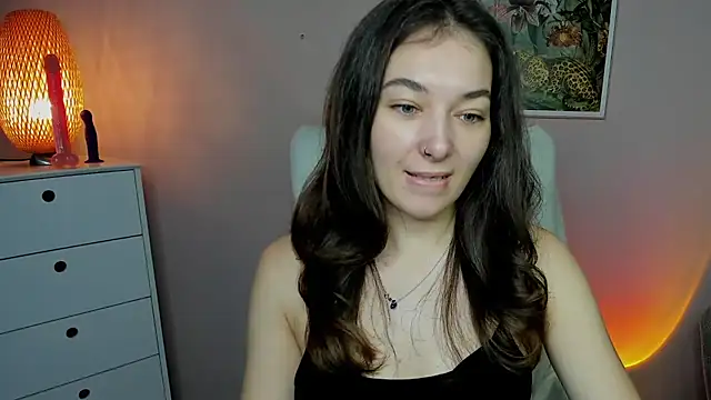 Snapshot of Meagn_Extasy chatting on 10/06/25, 08:01 Meagn Extasy online show from 10/06/25, 08:01