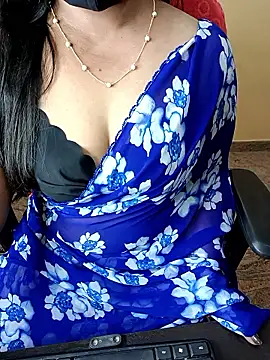 Snapshot of Adwithaa chatting on 02/18/26, 05:03 Adwithaa online show from 02/18/26, 05:03