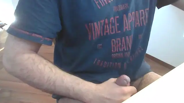 HornyBoy  2004 online show from 03/03/25, 12:58