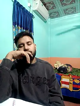 Snapshot of zakly69 chatting on 02/17/25, 09:52 zakly69 online show from 02/17/25, 09:52