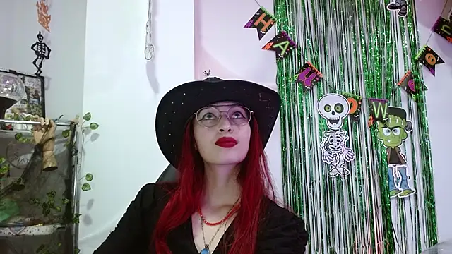 Snapshot of Vermelha_Gremory_ chatting on 10/27/25, 10:14 Vermelha Gremory  online show from 10/27/25, 10:14