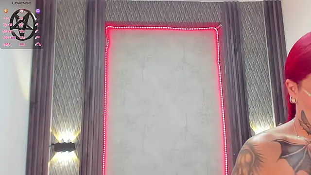 selene red  online show from 02/06/25, 08:02