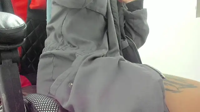 selene red  online show from 03/27/26, 01:22