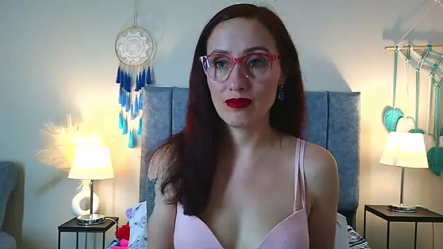 IberianMoonMK online show from 01/15/26, 05:49