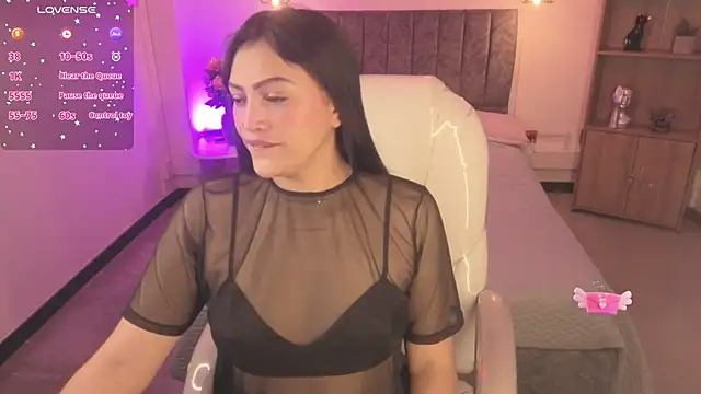 Abigaiil  ds online show from 12/21/25, 06:48