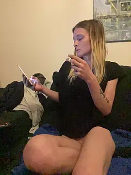 emma neko online show from 04/17/26, 11:19