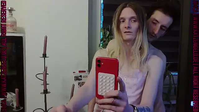 emma neko online show from 04/28/26, 06:46