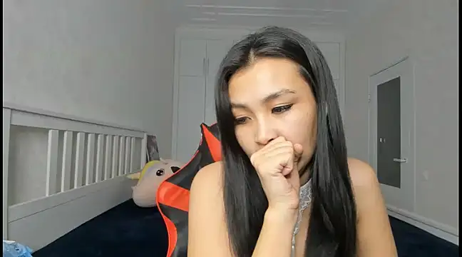 Snapshot of Missykitty01 chatting on 01/05/25, 12:53 Missykitty01 online show from 01/05/25, 12:53