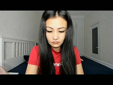 Snapshot of Missykitty01 chatting on 09/23/25, 12:02 Missykitty01 online show from 09/23/25, 12:02