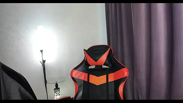 Missykitty01 online show from 02/13/26, 10:22