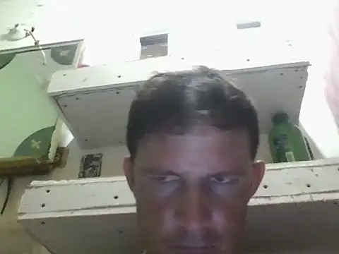 Snapshot of theDemente18 chatting on 06/19/26, 07:28 theDemente18 online show from 06/19/26, 07:28
