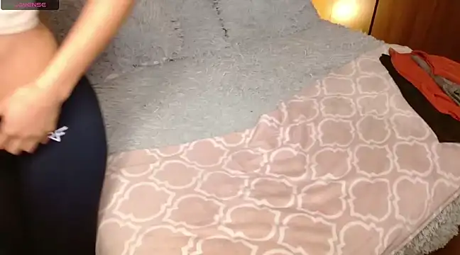 Roussmariehenao online show from 01/08/25, 06:20