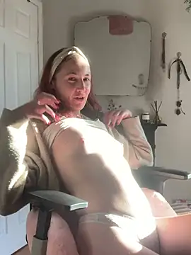 Littlelolo60 online show from 02/06/25, 03:20