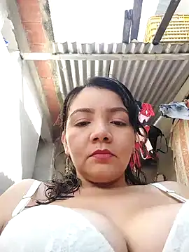 Snapshot of room_24funn chatting on 01/11/25, 07:27 room 24funn online show from 01/11/25, 07:27
