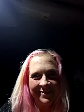 chubby british blonde uk online show from 02/08/26, 02:59