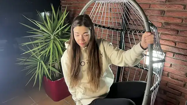 Mika Miller online show from 03/13/26, 06:58