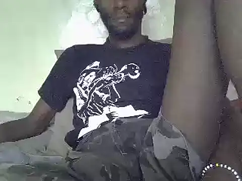 Snapshot of Delicious-D chatting on 02/01/25, 10:37 Delicious-D online show from 02/01/25, 10:37