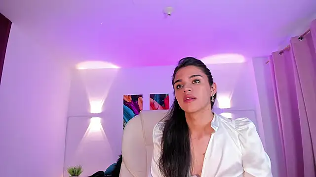 Snapshot of NoahCasstro chatting on 12/02/24, 10:56 NoahCasstro online show from 12/02/24, 10:56