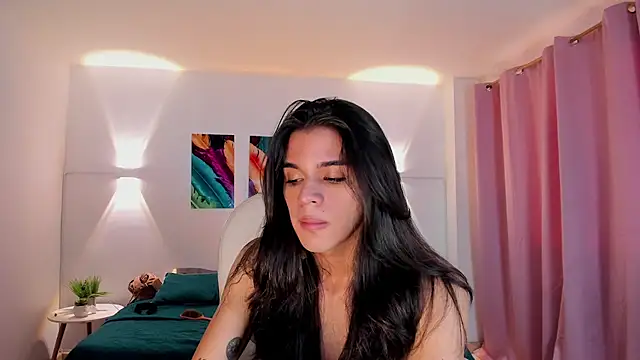 Snapshot of NoahCasstro chatting on 12/06/24, 10:30 NoahCasstro online show from 12/06/24, 10:30