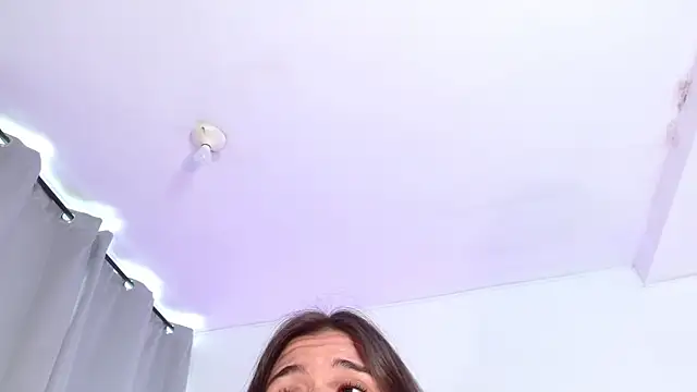 Snapshot of NoahCasstro chatting on 03/18/25, 05:10 NoahCasstro online show from 03/18/25, 05:10