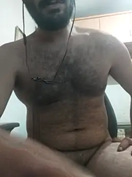 Snapshot of skrigul12 chatting on 10/29/25, 07:26 skrigul12 online show from 10/29/25, 07:26