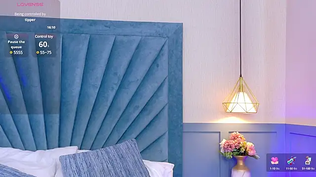 Camille Torres online show from 02/25/25, 07:25