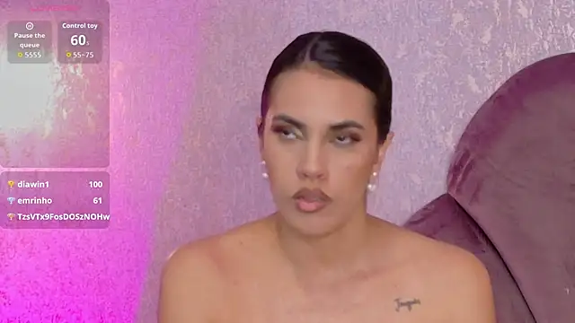 Camille Torres online show from 12/04/25, 02:04