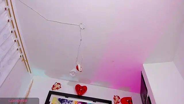 Scarlett 811 online show from 02/17/25, 09:19