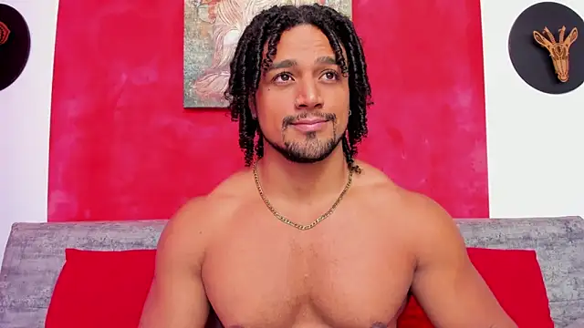 Snapshot of MikeEstevess chatting on 01/03/25, 01:14 MikeEstevess online show from 01/03/25, 01:14