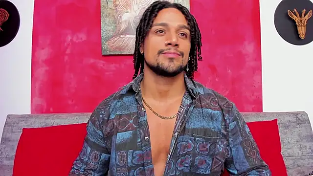 Snapshot of MikeEstevess chatting on 01/11/25, 01:27 MikeEstevess online show from 01/11/25, 01:27