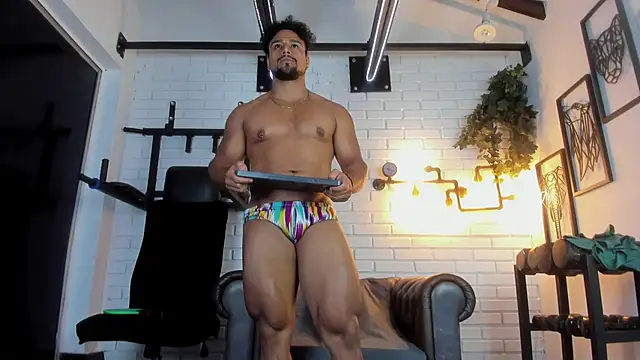 Snapshot of MikeEstevess chatting on 03/10/25, 12:51 MikeEstevess online show from 03/10/25, 12:51