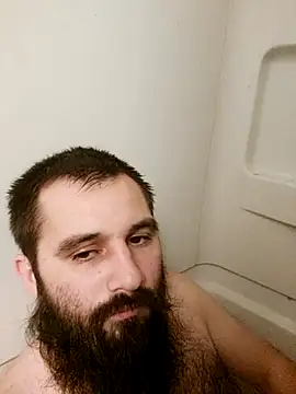 Snapshot of hungandnerdy420 chatting on 11/18/25, 04:17 hungandnerdy420 online show from 11/18/25, 04:17