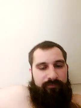 Snapshot of hungandnerdy420 chatting on 11/19/25, 02:06 hungandnerdy420 online show from 11/19/25, 02:06