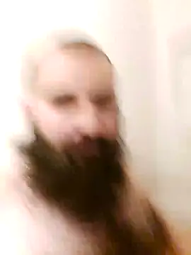 Snapshot of hungandnerdy420 chatting on 01/10/26, 08:16 hungandnerdy420 online show from 01/10/26, 08:16