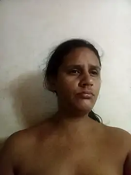 Snapshot of Andreita_95 chatting on 09/28/25, 09:58 Andreita 95 online show from 09/28/25, 09:58