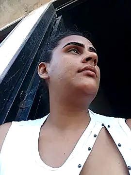 Snapshot of Andreita_95 chatting on 11/01/25, 09:39 Andreita 95 online show from 11/01/25, 09:39