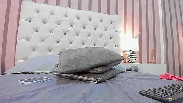 angelaa evans online show from 01/03/25, 10:29
