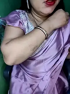 Snapshot of Pratibha_ji chatting on 12/11/24, 05:04 Pratibha ji online show from 12/11/24, 05:04