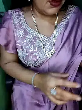 Snapshot of Pratibha_ji chatting on 01/27/25, 07:14 Pratibha ji online show from 01/27/25, 07:14
