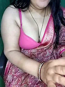 Snapshot of Pratibha_ji chatting on 02/19/25, 05:49 Pratibha ji online show from 02/19/25, 05:49