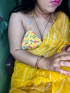 Snapshot of Pratibha_ji chatting on 02/25/25, 08:25 Pratibha ji online show from 02/25/25, 08:25