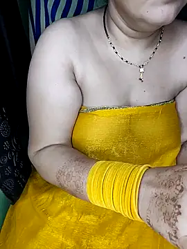 Snapshot of Pratibha_ji chatting on 10/25/25, 07:41 Pratibha ji online show from 10/25/25, 07:41