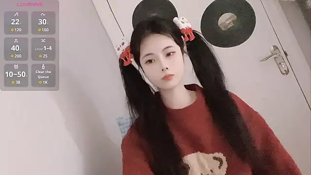 Qedgjwyz1 online show from 01/30/25, 11:11