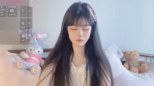 Qedgjwyz1 online show from 10/20/25, 01:39