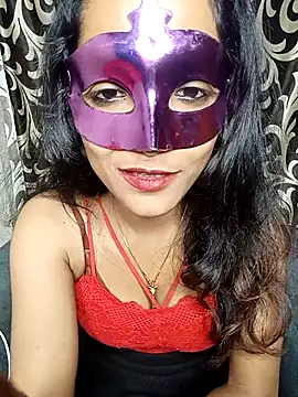 REVA DARLING online show from 03/18/26, 06:49