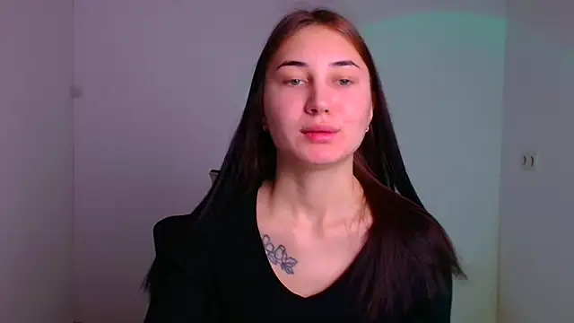 Jennifer Blum online show from 01/15/25, 06:01